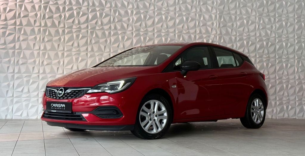 Opel Astra 2021