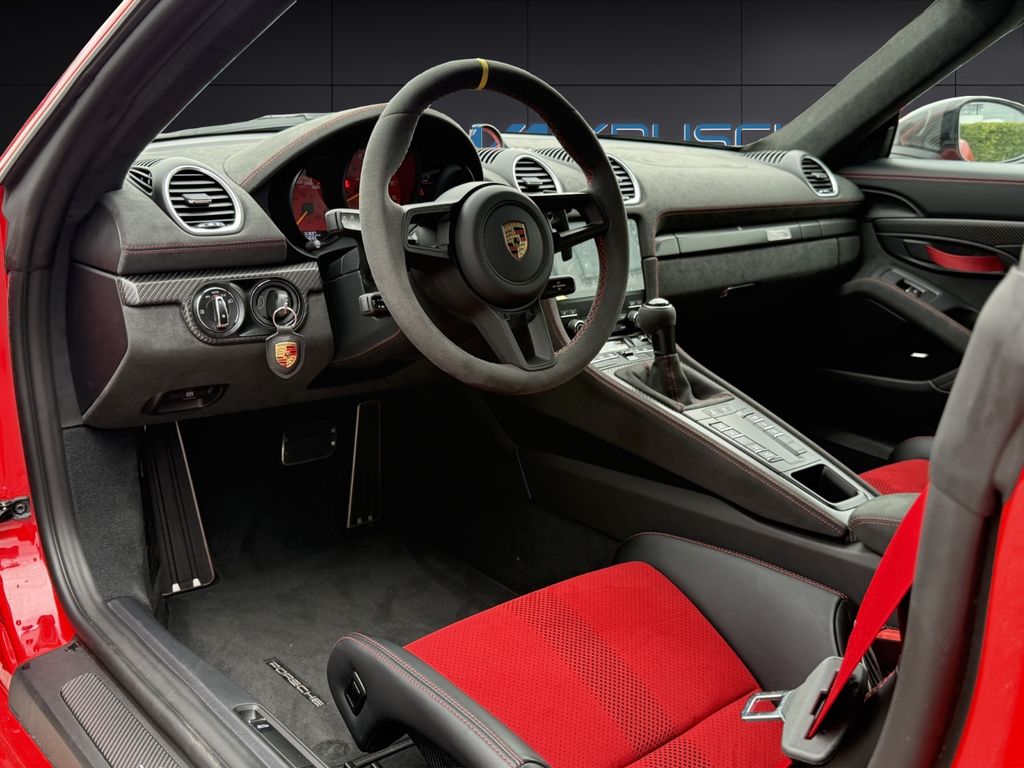 Porsche Boxster 2025