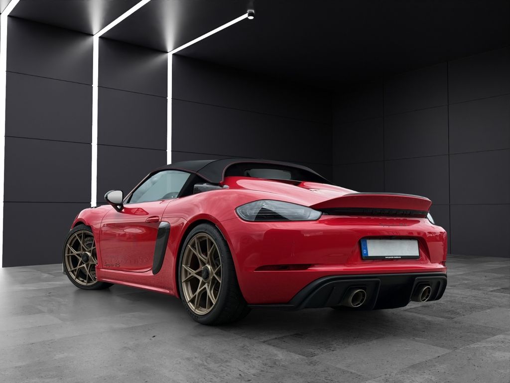 Porsche Boxster 2025