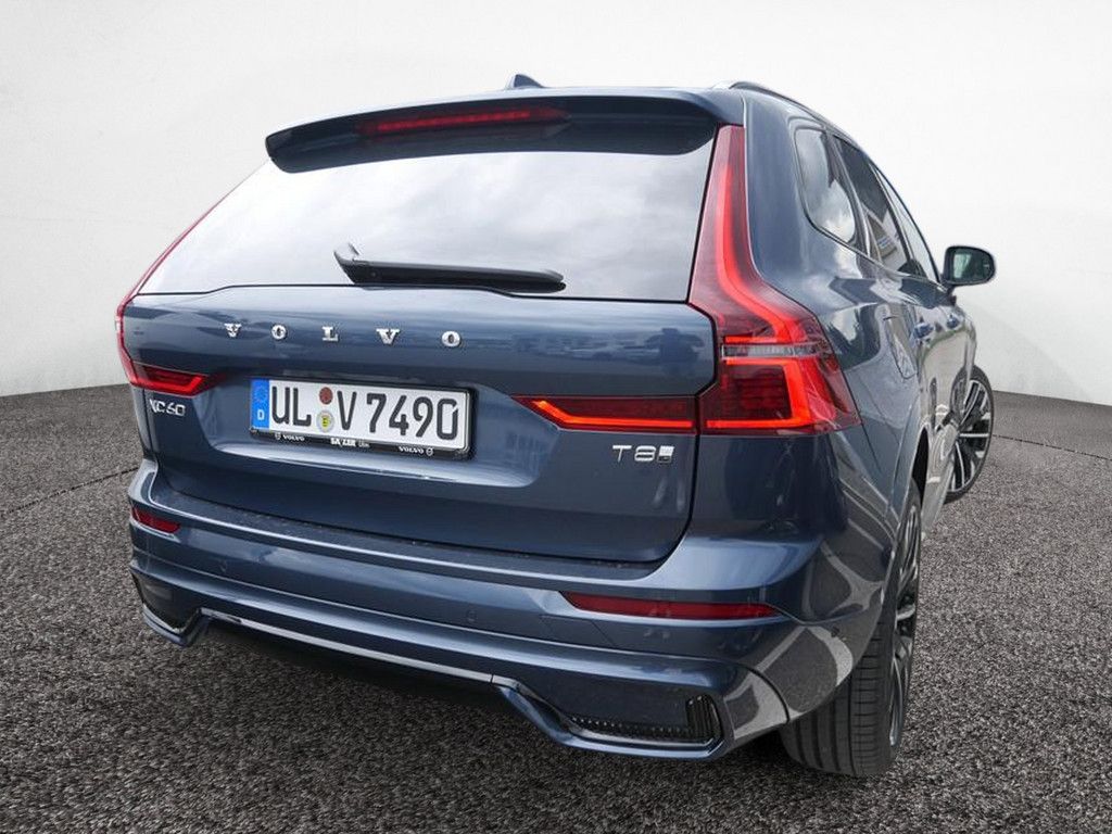 Volvo XC60 2025