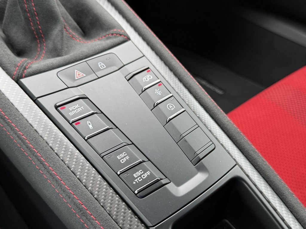 Porsche Boxster 2025