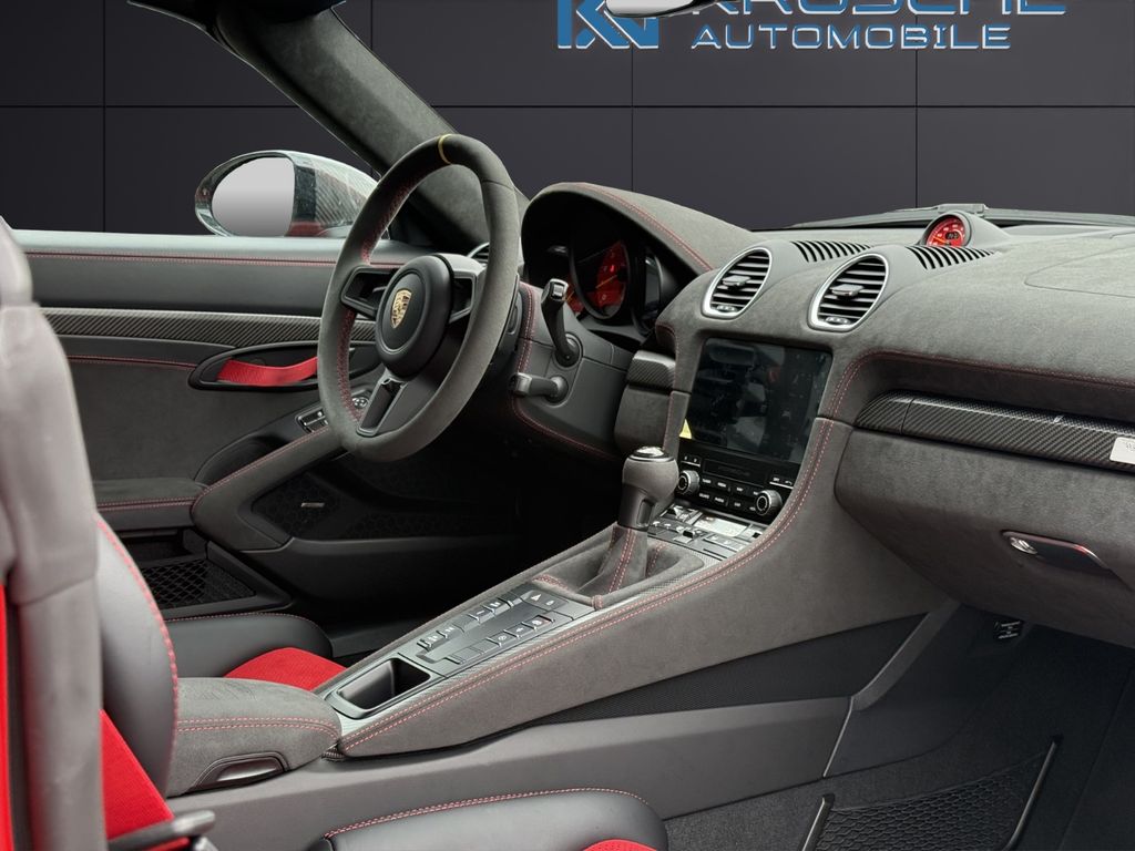 Porsche Boxster 2025