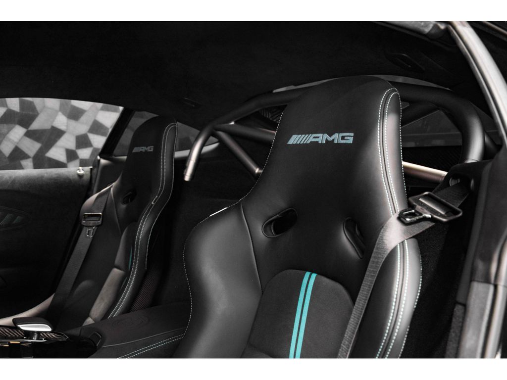 Mercedes-Benz AMG GT 2022