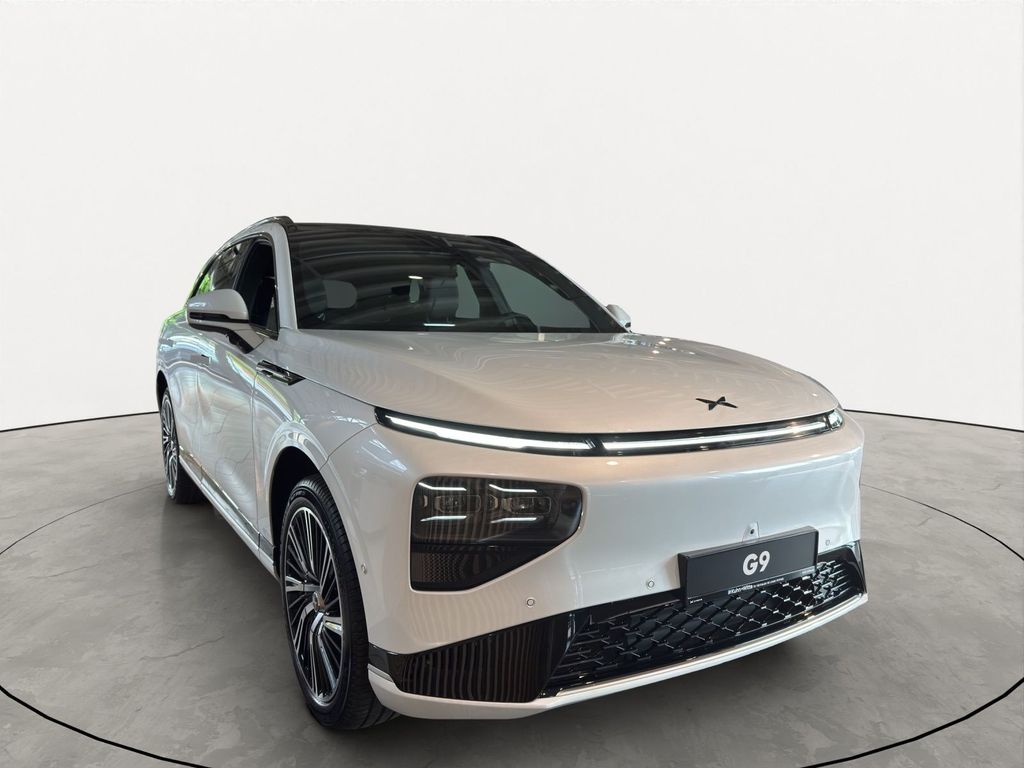 XPENG G9