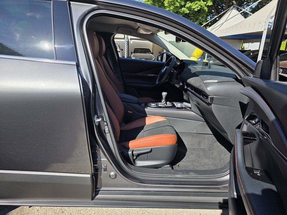 Mazda CX-30 2025
