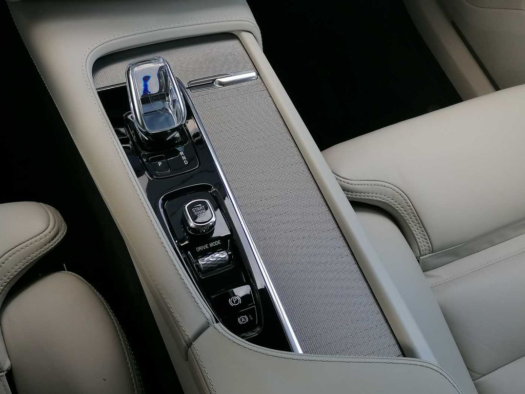 Volvo XC90 2020