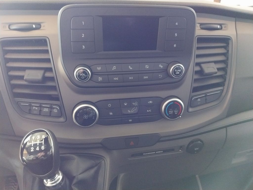 Ford Transit 2025