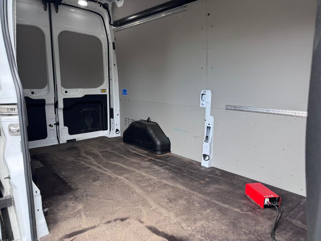 Ford Transit 2022