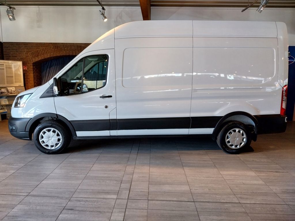 Ford Transit 2025