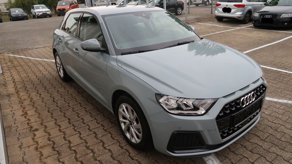 Audi A1 2024