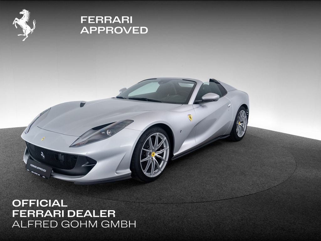 Ferrari 812 2022