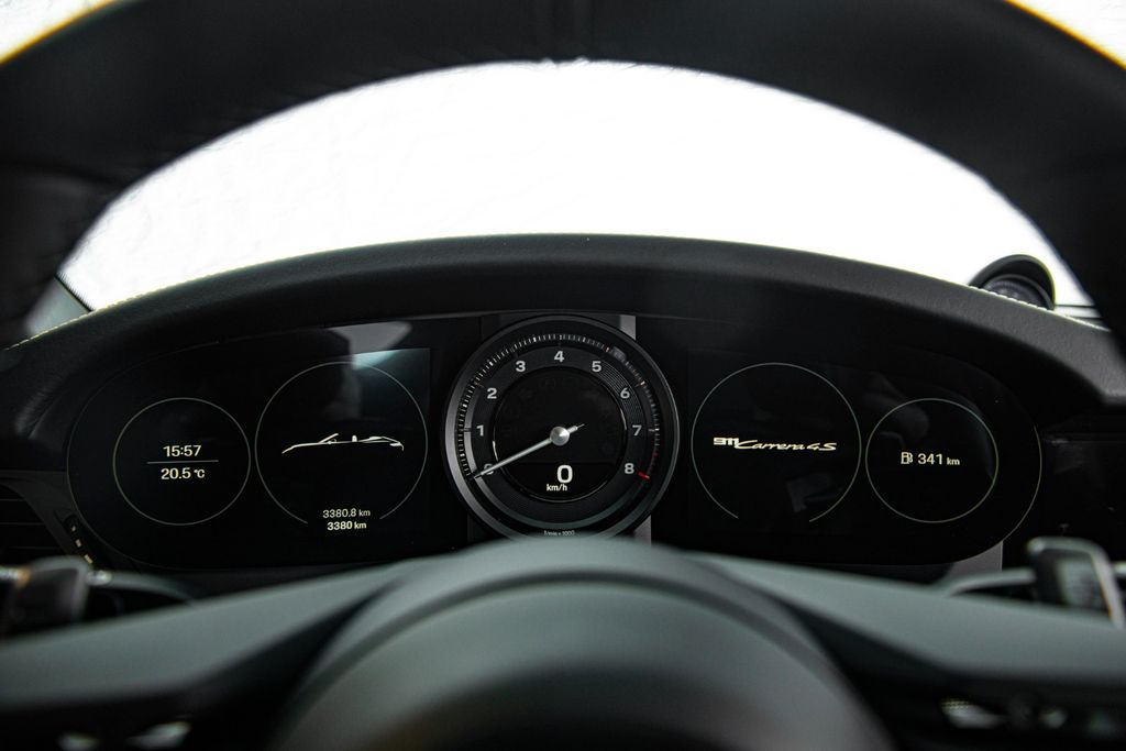 Porsche 992 2024