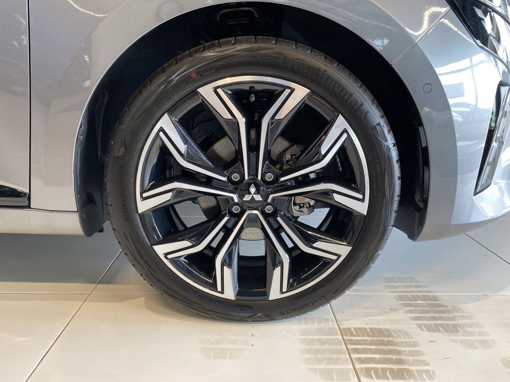 Mitsubishi Colt 2025