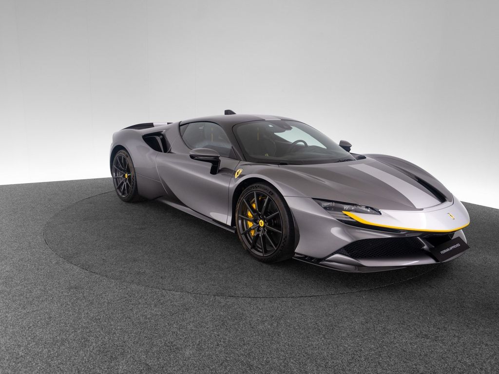 Ferrari SF90 2022