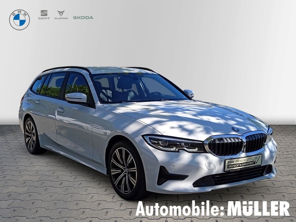 BMW 318 2022