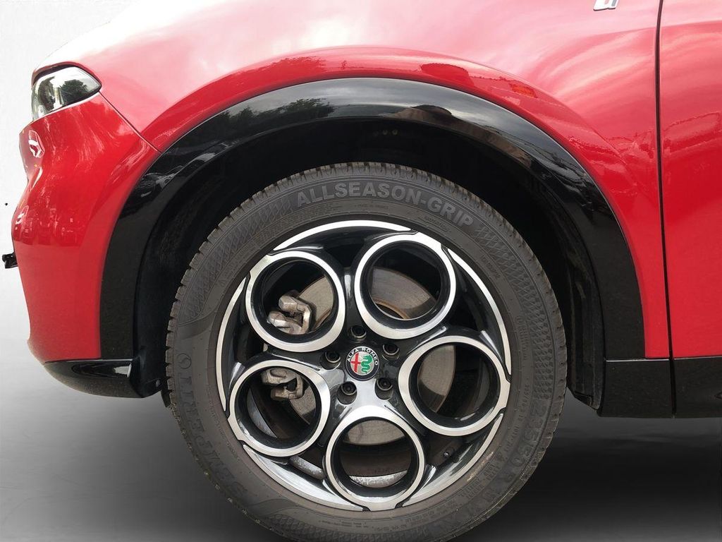 Alfa Romeo Tonale 2023
