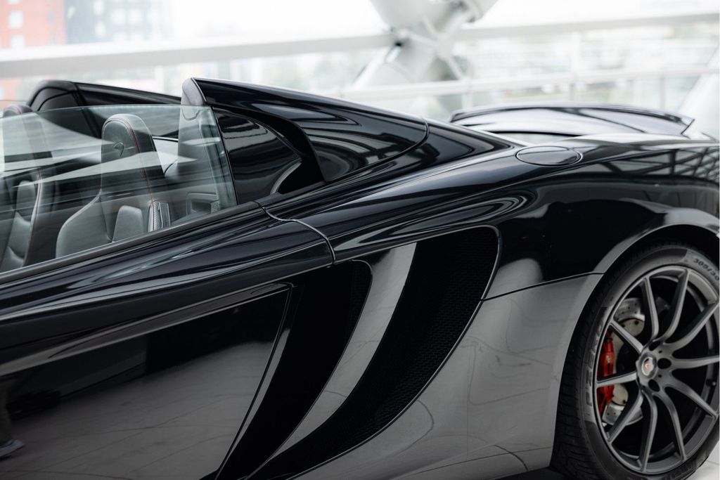 McLaren MP4-12C 2013