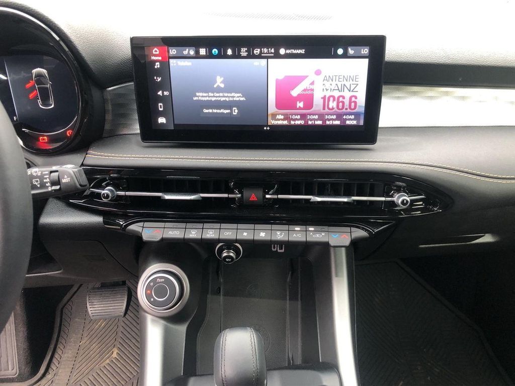 Alfa Romeo Tonale 2023