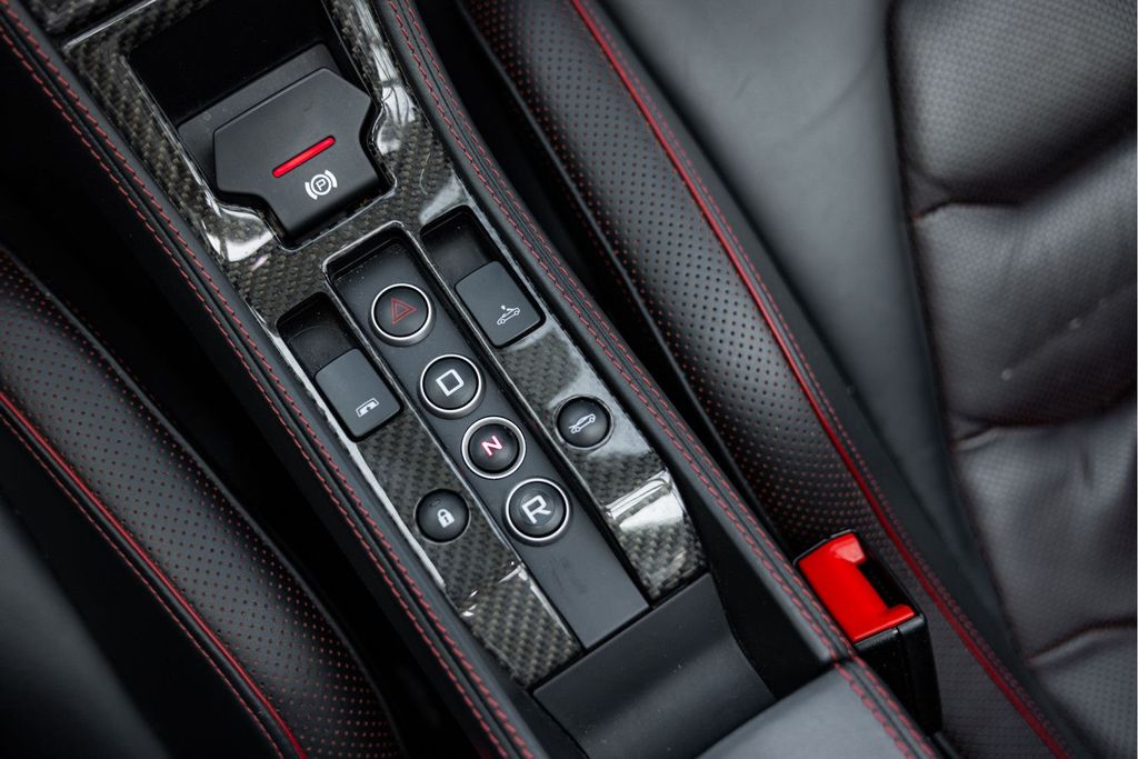 McLaren MP4-12C 2013
