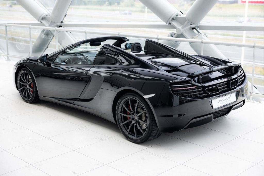 McLaren MP4-12C 2013