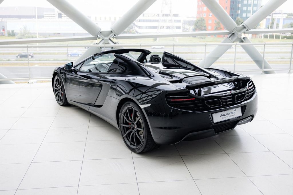 McLaren MP4-12C 2013