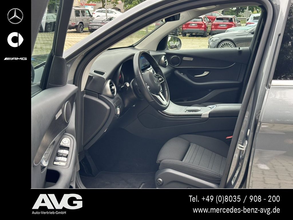 Mercedes-Benz GLC 300 2021