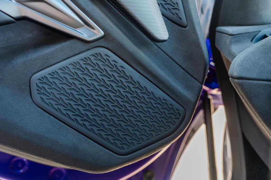 Lamborghini Revuelto 2025