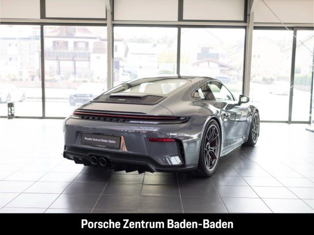 Porsche 992 2025