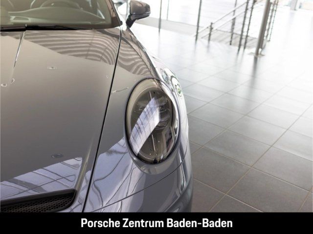 Porsche 992 2025