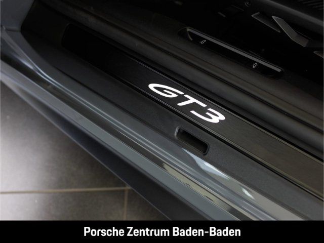 Porsche 992 2025