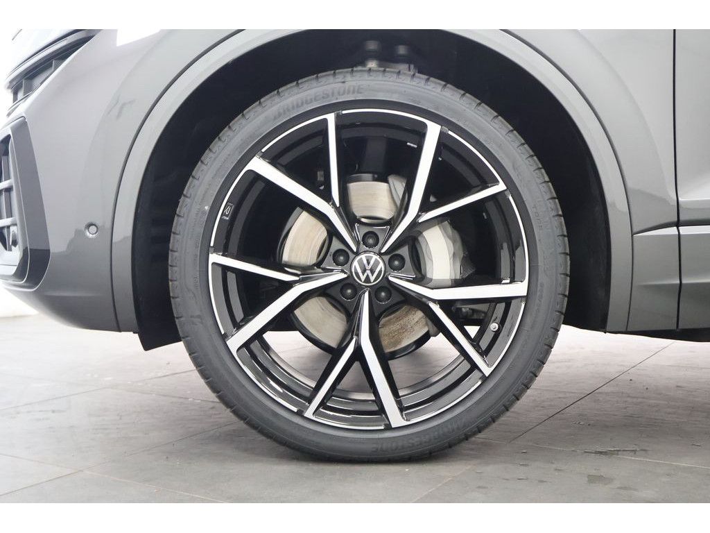 Volkswagen Touareg 2025