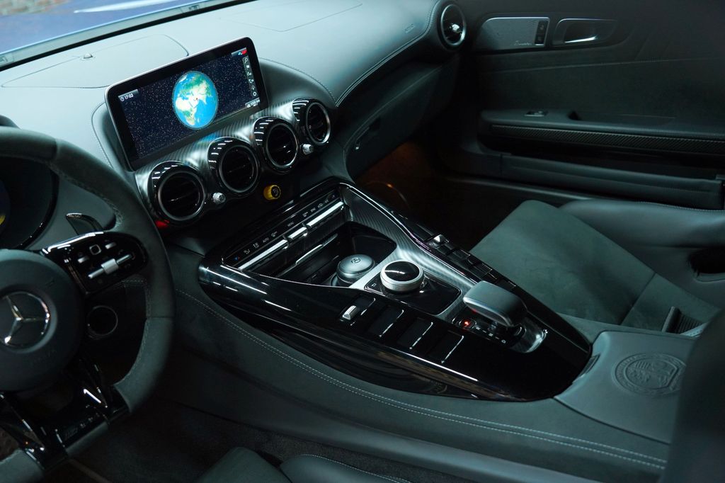 Mercedes-Benz AMG GT R 2019