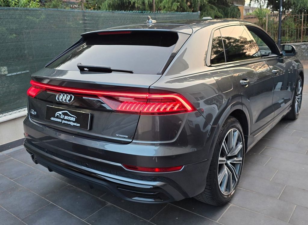 Audi Q8 2020