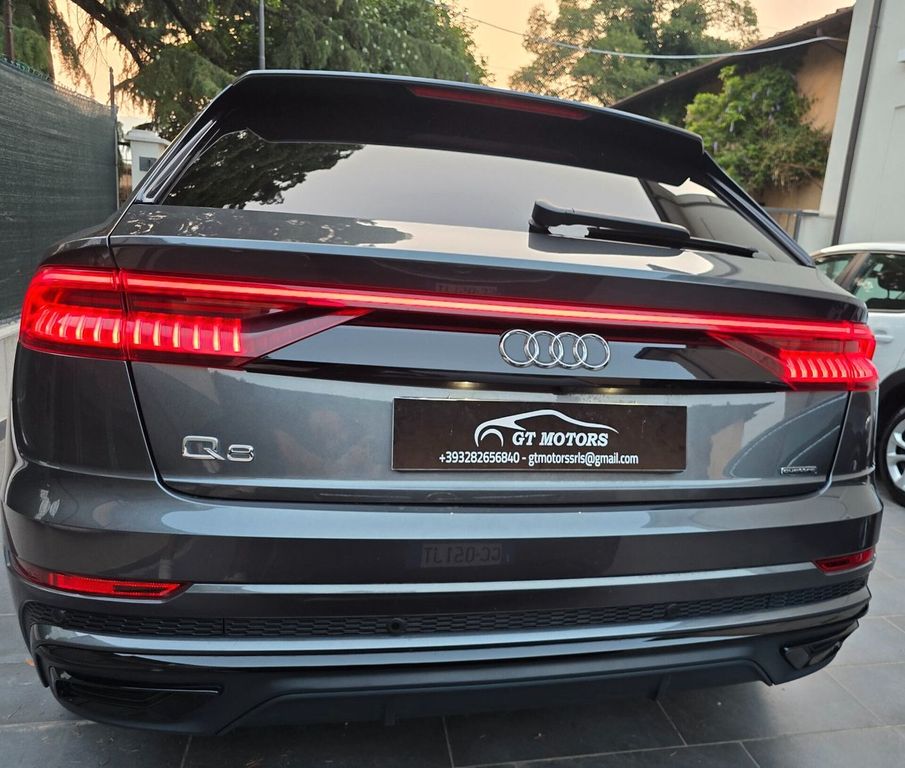 Audi Q8 2020