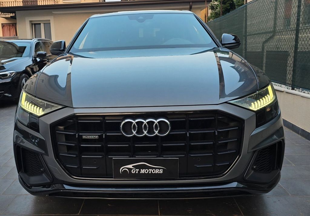 Audi Q8 2020