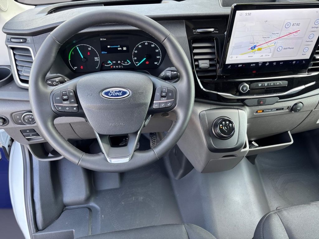 Ford Transit 2023