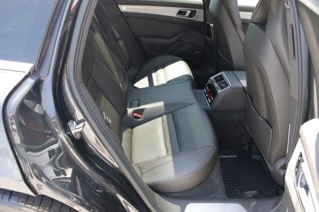 Porsche Panamera 2020