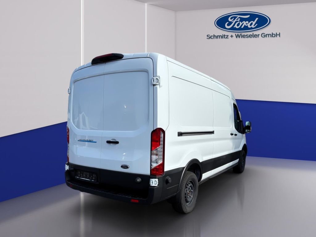 Ford Transit 2023