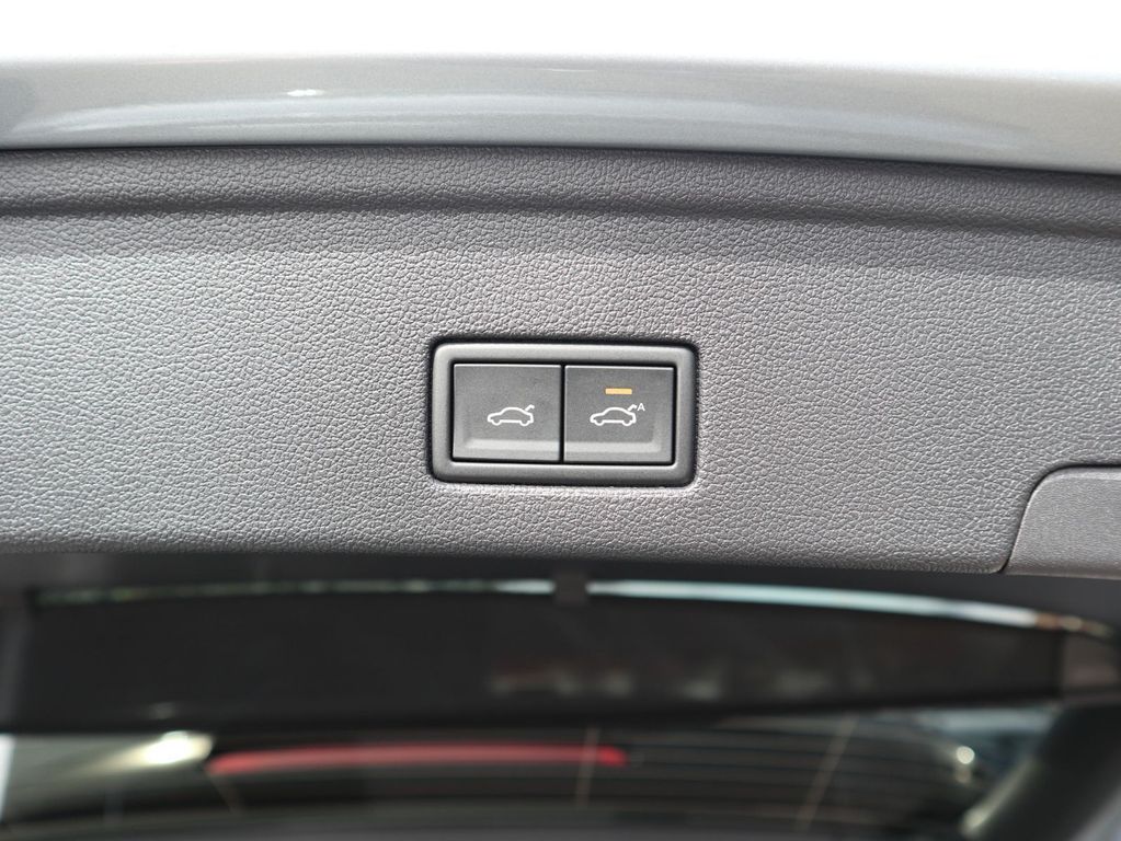 Volkswagen Touareg 2025