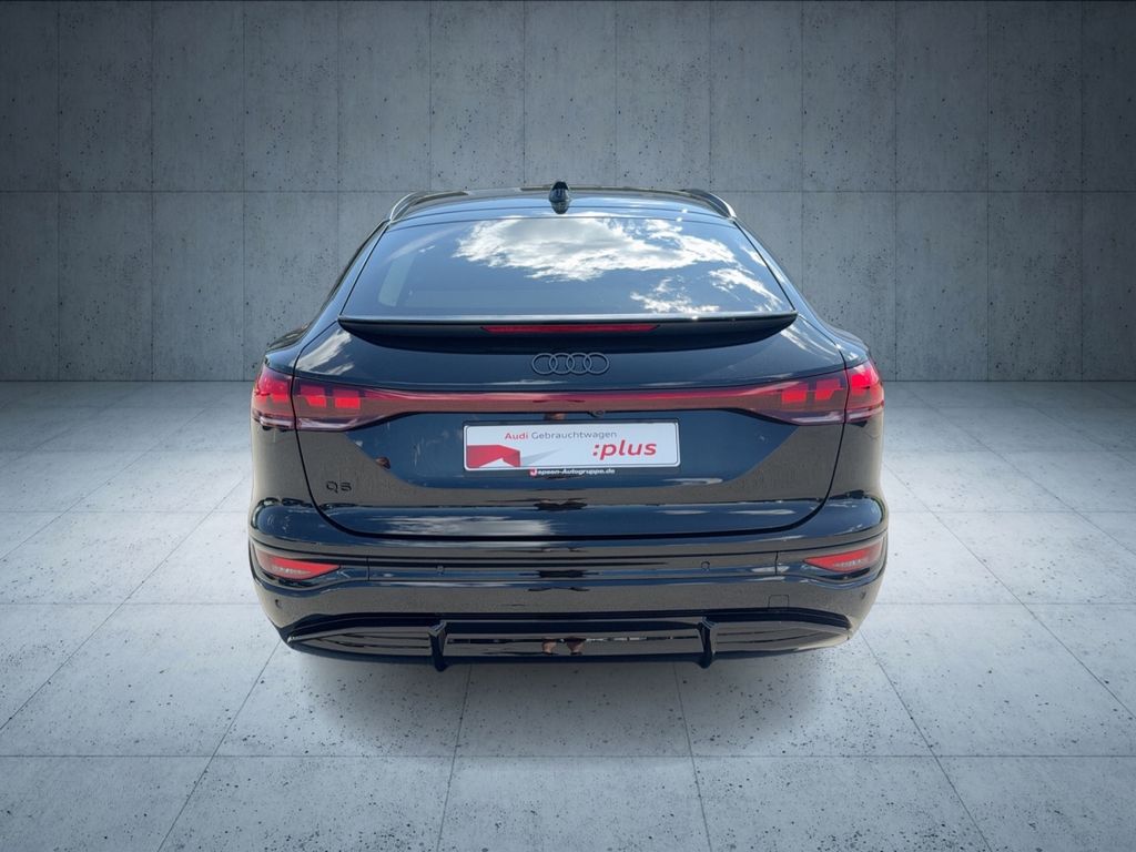 Audi Q6 e-tron 2025