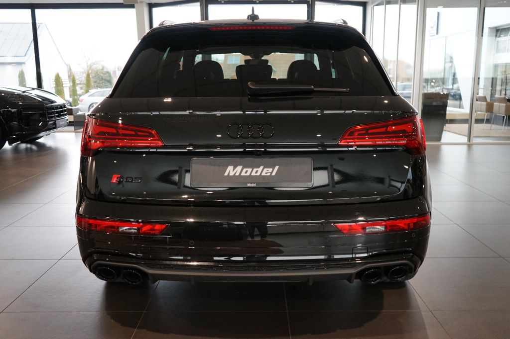 Audi SQ5 2024