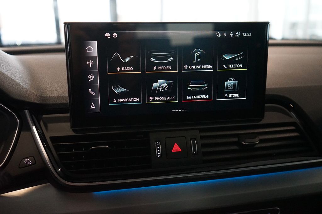 Audi SQ5 2024