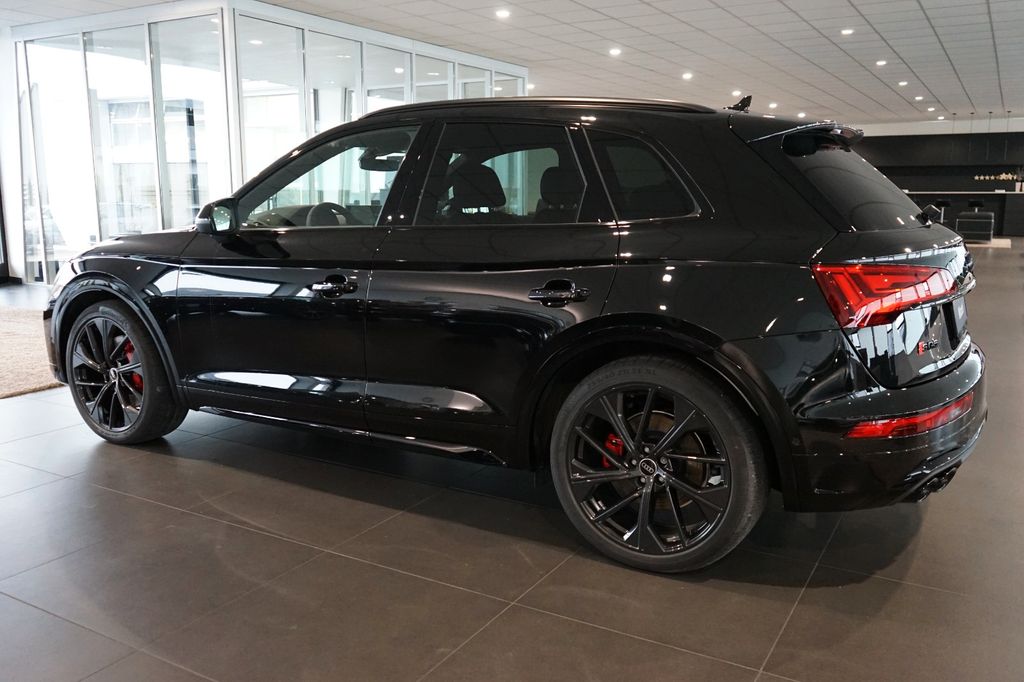 Audi SQ5 2024