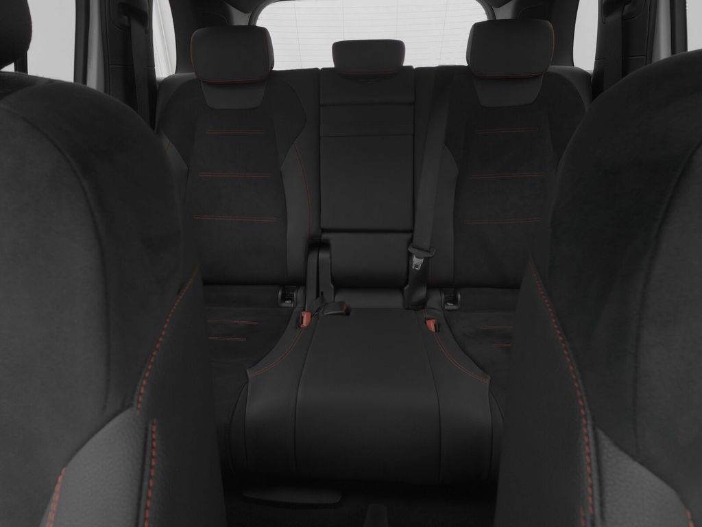 Mercedes-Benz GLB 200 2024