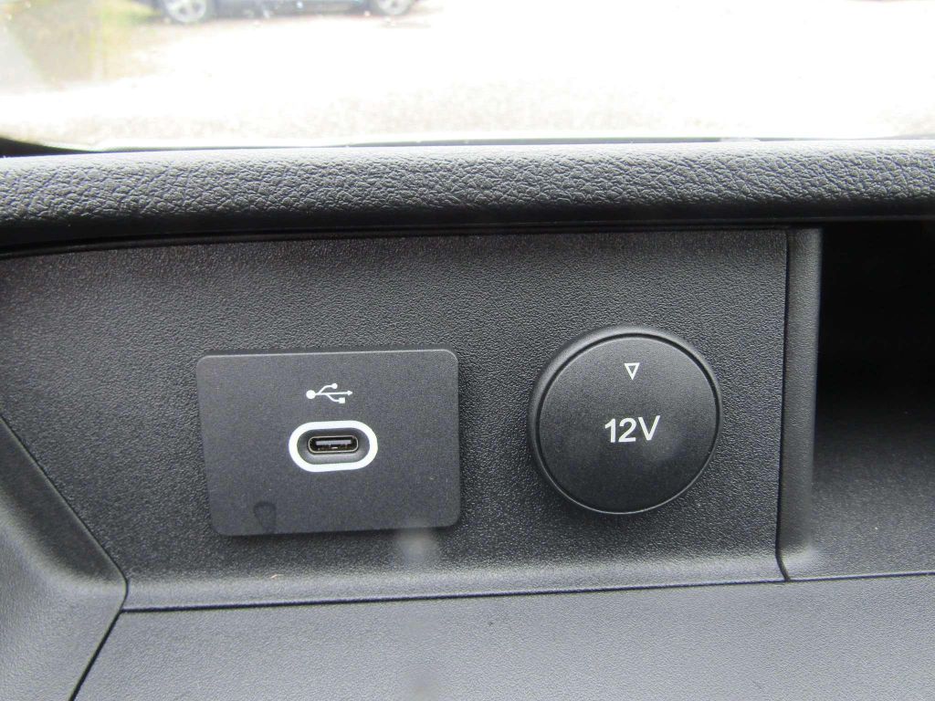 Ford Transit 2025