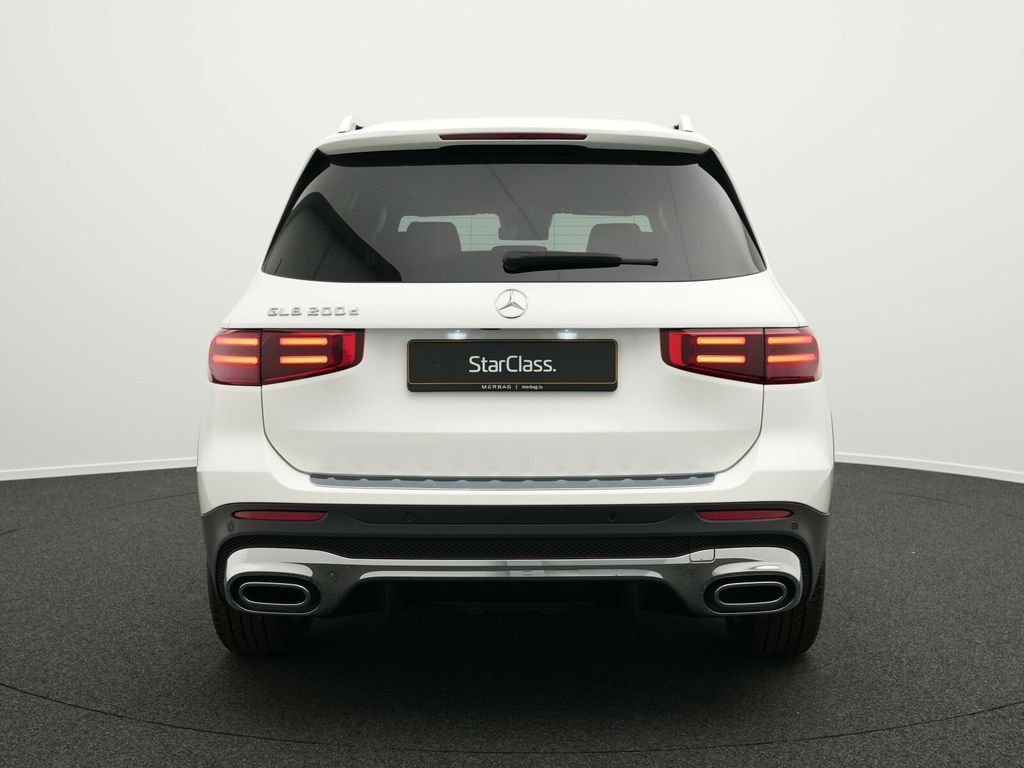 Mercedes-Benz GLB 200 2024