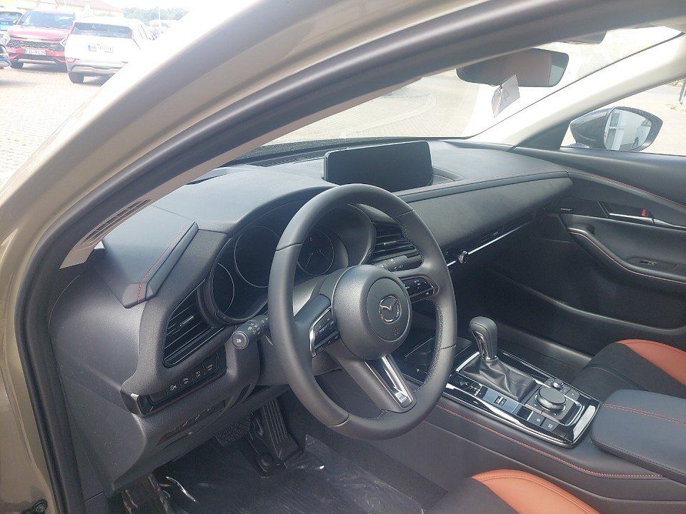 Mazda CX-30 2025