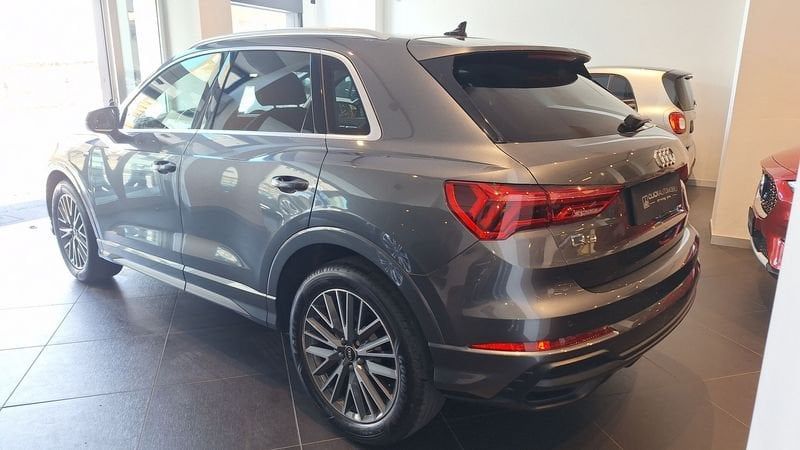 Audi Q3 2021