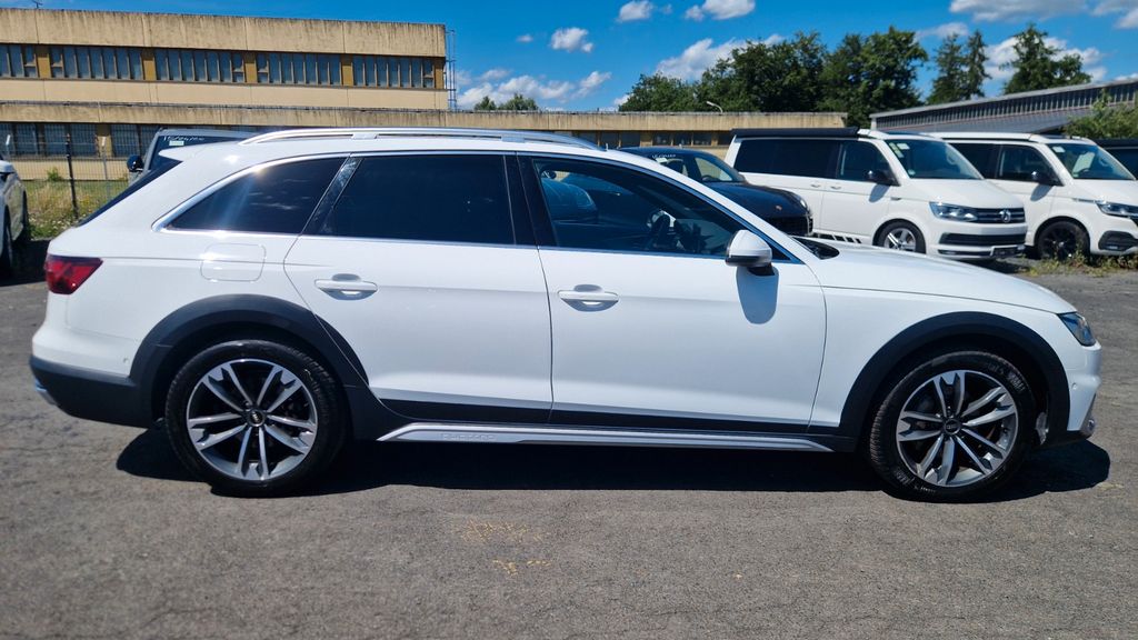 Audi A4 Allroad 2023