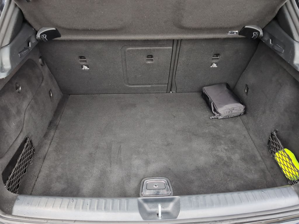 Mercedes-Benz GLA 220 2019